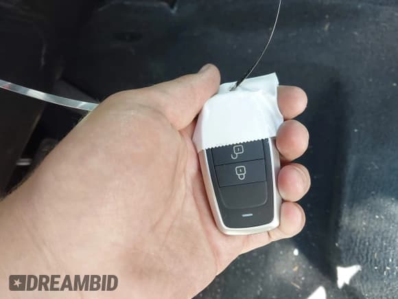 ✅ 2022 Jeep Gladiator Willys Sport • VIN: 1C6HJTAG4NL168041 • Лот: 41886627. Опубликован ранее на IAAI с пробегом 23 301 миль. Бесплатный доступ к архиву аукционных продаж из США и подробный отчёт об истории автомобиля на DreamBid. Изображение 11.