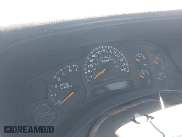 ✅ 2004 Chevrolet Silverado 2500HD Work Truck • VIN: 1GCHK24U14E103118 • Лот: 42139796. Опубликован ранее на IAAI с пробегом Не указан. Бесплатный доступ к архиву аукционных продаж из США и подробный отчёт об истории автомобиля на DreamBid. Изображение 15.