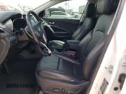 ✅ 2016 Hyundai Santa Fe • VIN: 5XYZU3LA8GG331687 • Лот: 80031665. Опубликован ранее на Copart с пробегом 128 214 миль. Бесплатный доступ к архиву аукционных продаж из США и подробный отчёт об истории автомобиля на DreamBid. Изображение 7.