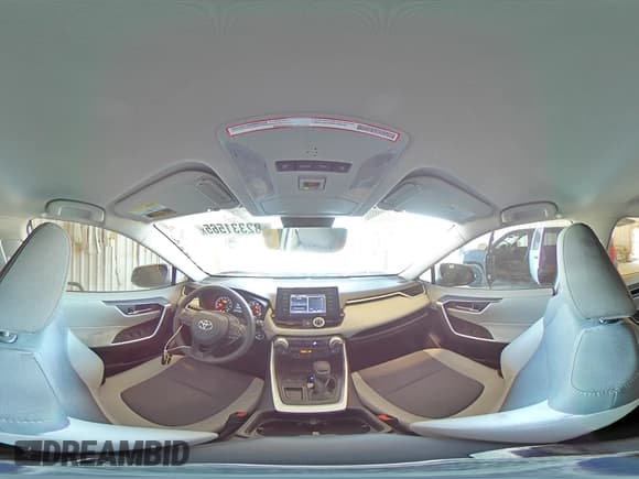 ✅ 2022 Toyota RAV4 XLE • VIN: 2T3W1RFV3NC206951 • Lot: 82331565. Listed on Copart with 39,709 mi. Free auction sales archive from the USA and detailed vehicle history report at DreamBid. Image 15.