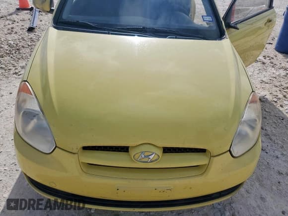 ✅ 2010 Hyundai Accent GS • VIN: KMHCM3AC9AU150142 • Лот: 61680495. Опубликован ранее на Copart с пробегом 226 204 миль. Бесплатный доступ к архиву аукционных продаж из США и подробный отчёт об истории автомобиля на DreamBid. Изображение 11.