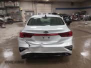 ✅ 2019 Kia Forte LXS • VIN: 3KPF24ADXKE044658 • Лот: 43350368. Опубликован ранее на IAAI с пробегом 104 387 миль. Бесплатный доступ к архиву аукционных продаж из США и подробный отчёт об истории автомобиля на DreamBid. Изображение 16.