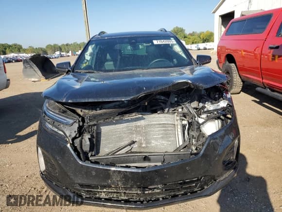 ✅ 2023 Chevrolet Equinox RS • VIN: 3GNAXWEG6PL217307 • Lot: 71642005. Wystawiony na Copart z przebiegiem 35 483 mil. Bezpłatny archiwum sprzedaży aukcyjnych z USA i szczegółowy raport historii pojazdu na DreamBid. Zdjęcie 5.