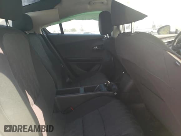 ✅ 2015 Chevrolet Volt • VIN: 1G1RA6E48FU130489 • Lot: 44204624. Wystawiony na Copart z przebiegiem 88 500 mil. Bezpłatny archiwum sprzedaży aukcyjnych z USA i szczegółowy raport historii pojazdu na DreamBid. Zdjęcie 10.