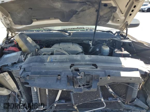 ✅ 2008 GMC Yukon XL • VIN: 1GKFK66898J242705 • Lot: 81885685. Listed on Copart with 203,327 mi. Free auction sales archive from the USA and detailed vehicle history report at DreamBid. Image 12.