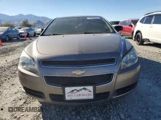 ✅ 2011 Chevrolet Malibu 1FL • VIN: 1G1ZA5EUXBF111290 • Lot: 77703924. Listed on Copart with 131,049 mi. Free auction sales archive from the USA and detailed vehicle history report at DreamBid. Image 5.