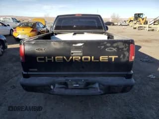 ✅ 2002 Chevrolet S-10 LS • VIN: 1GCCS145928234452 • Лот: 81539674. Опубликован ранее на Copart с пробегом 84 562 миль. Бесплатный доступ к архиву аукционных продаж из США и подробный отчёт об истории автомобиля на DreamBid. Изображение 6.