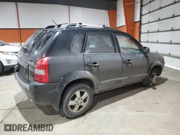 2006 Hyundai Tucson GL z VIN KM8JM12B96U289857, wystawiony jako Copart lot #83230864 z przebiegiem 222 817 mil mil oraz Szkoda całkowita • Salvage title. Historia ofert i sprzedaży dostępna na DreamBid. Obrazek 3.
