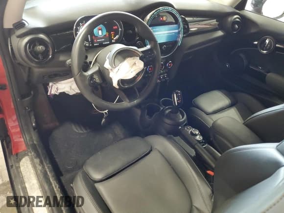 ✅ 2023 MINI Hardtop Cooper S • VIN: WMW53DH09P2T54670 • Lot: 59141025. Wystawiony na Copart z przebiegiem 36 456 mil. Bezpłatny archiwum sprzedaży aukcyjnych z USA i szczegółowy raport historii pojazdu na DreamBid. Zdjęcie 8.