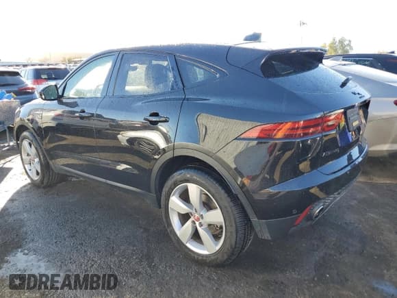✅ 2022 Jaguar E-Pace SE • VIN: SADFP2FXXN1029565 • Lot: 87113354. Wystawiony na Copart z przebiegiem 37 828 mil. Bezpłatny archiwum sprzedaży aukcyjnych z USA i szczegółowy raport historii pojazdu na DreamBid. Zdjęcie 2.