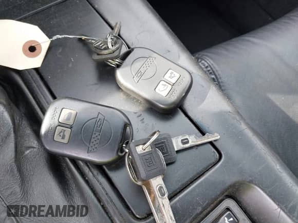 ✅ 1995 Chevrolet Corvette • VIN: 1G1YY32P3S5103855 • Lot: 41853193. Wystawiony na IAAI z przebiegiem 71 926 mil. Bezpłatny archiwum sprzedaży aukcyjnych z USA i szczegółowy raport historii pojazdu na DreamBid. Zdjęcie 11.