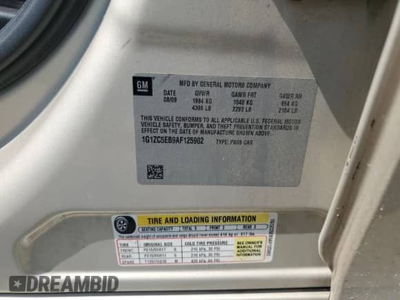 2010 Chevrolet Malibu 1LT z VIN 1G1ZC5EB9AF125902, wystawiony jako Copart lot #62219704 z przebiegiem Nie podano mil oraz Szkoda całkowita • Salvage title. Historia ofert i sprzedaży dostępna na DreamBid. Obrazek 12.