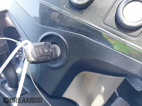 ✅ 2018 Ford Explorer • VIN: 1FM5K7B85JGB88305 • Лот: 43924571. Опубликован ранее на IAAI с пробегом 69 956 миль. Бесплатный доступ к архиву аукционных продаж из США и подробный отчёт об истории автомобиля на DreamBid. Изображение 11.