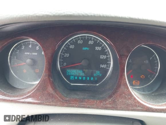 ✅ 2008 Buick Lucerne CX • VIN: 1G4HP57268U194407 • Lot: 43266787. Listed on IAAI with 248,573 mi. Free auction sales archive from the USA and detailed vehicle history report at DreamBid. Image 7.