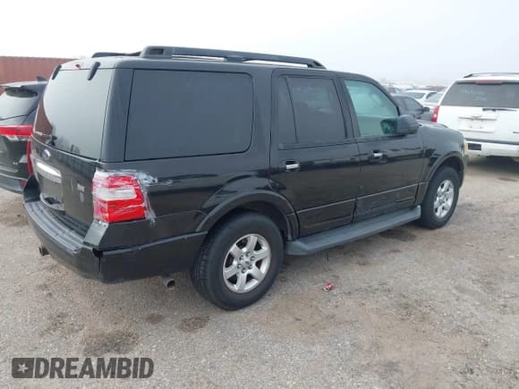 ✅ 2010 Ford Expedition SSV • VIN: 1FMJU1F56AEB48851 • Лот: 43636003. Опубликован ранее на IAAI с пробегом 220 834 миль. Бесплатный доступ к архиву аукционных продаж из США и подробный отчёт об истории автомобиля на DreamBid. Изображение 4.