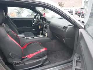 2010 Dodge Challenger SE с VIN 2B3CJ4DV1AH318506, выставлен на аукционе IAAI как лот 43438949 с пробегом 178 863 миль миль и . История ставок и продаж доступна на DreamBid. Изображение 5.