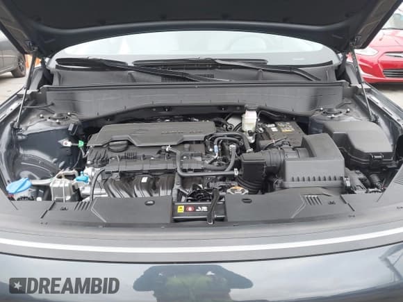 ✅ 2025 Hyundai Kona SEL • VIN: KM8HB3AB8SU318681 • Лот: 43305715. Опубликован ранее на IAAI с пробегом 592 миль. Бесплатный доступ к архиву аукционных продаж из США и подробный отчёт об истории автомобиля на DreamBid. Изображение 10.