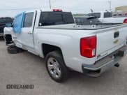 ✅ 2018 Chevrolet Silverado 1500 LTZ • VIN: 3GCUKSEC0JG279568 • Lot: 42555167. Wystawiony na IAAI z przebiegiem 108 238 mil. Bezpłatny archiwum sprzedaży aukcyjnych z USA i szczegółowy raport historii pojazdu na DreamBid. Zdjęcie 3.