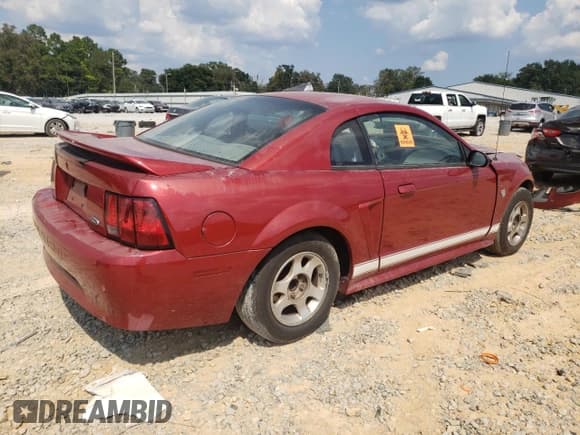 ✅ 1999 Ford Mustang • VIN: 1FAFP4044XF228368 • Лот: 81489405. Опубликован ранее на Copart с пробегом 248 142 миль. Бесплатный доступ к архиву аукционных продаж из США и подробный отчёт об истории автомобиля на DreamBid. Изображение 3.