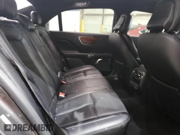 ✅ 2019 Lincoln Continental Select • VIN: 1LN6L9SK9K5606032 • Lot: 57795025. Listed on Copart with 42,330 mi. Free auction sales archive from the USA and detailed vehicle history report at DreamBid. Image 10.