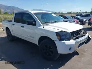 ✅ 2010 Nissan Titan SE • VIN: 1N6AA0EJ0AN316955 • Lot: 43209958. Listed on IAAI with 175,955 mi. Free auction sales archive from the USA and detailed vehicle history report at DreamBid. Image 1.