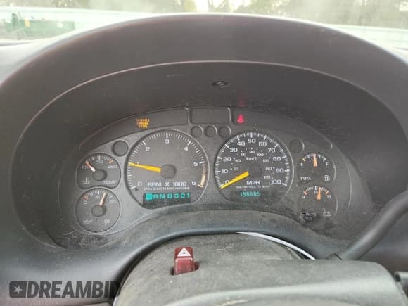 ✅ 2000 Chevrolet Blazer LT • VIN: 1GNDT13W0Y2119558 • Лот: 91049055. Опубликован ранее на Copart с пробегом 198 685 миль. Бесплатный доступ к архиву аукционных продаж из США и подробный отчёт об истории автомобиля на DreamBid. Изображение 9.