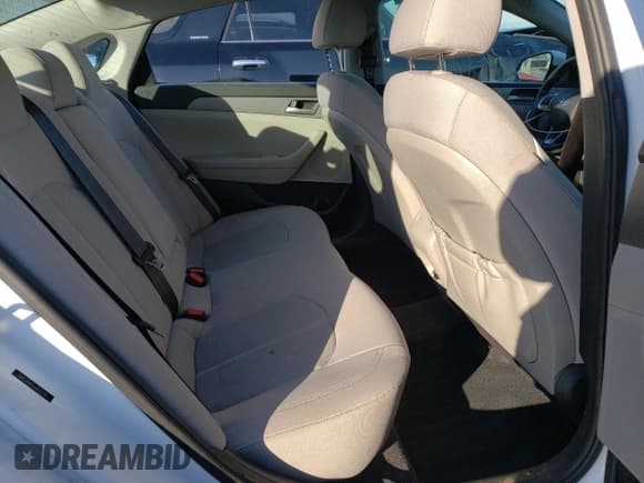 ✅ 2018 Hyundai Sonata SE • VIN: 5NPE24AF6JH625355 • Лот: 39504103. Опубликован ранее на Copart с пробегом 49 709 миль. Бесплатный доступ к архиву аукционных продаж из США и подробный отчёт об истории автомобиля на DreamBid. Изображение 10.