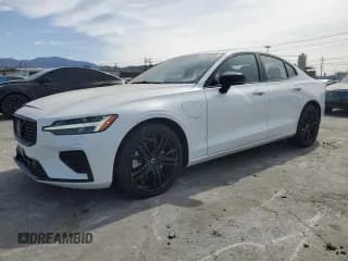 ✅ 2024 Volvo S60 Plus Black Edition • VIN: 7JRH60FH0RG290017 • Lot: 49782095. Listed on Copart with 23,330 mi. Free auction sales archive from the USA and detailed vehicle history report at DreamBid. Image 1.