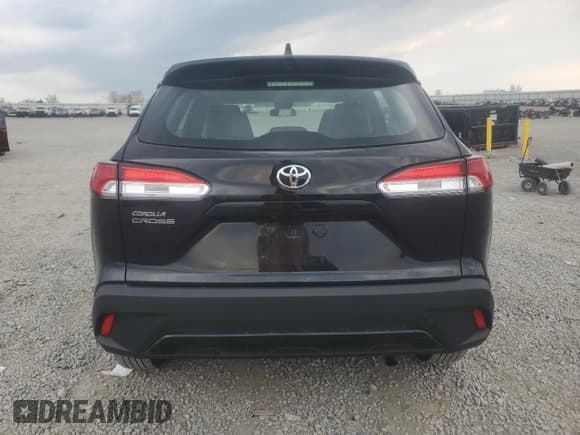 ✅ 2022 Toyota Corolla Cross L • VIN: 7MUAAAAG1NV021632 • Lot: 53156255. Listed on Copart with 11,808 mi. Free auction sales archive from the USA and detailed vehicle history report at DreamBid. Image 6.