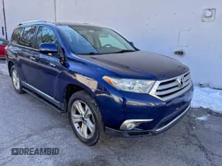 ✅ 2012 Toyota Highlander Limited • VIN: 5TDDK3EH8CS165601 • Lot: 96564005. Listed on Copart with 195,211 mi. Free auction sales archive from the USA and detailed vehicle history report at DreamBid. Image 1.