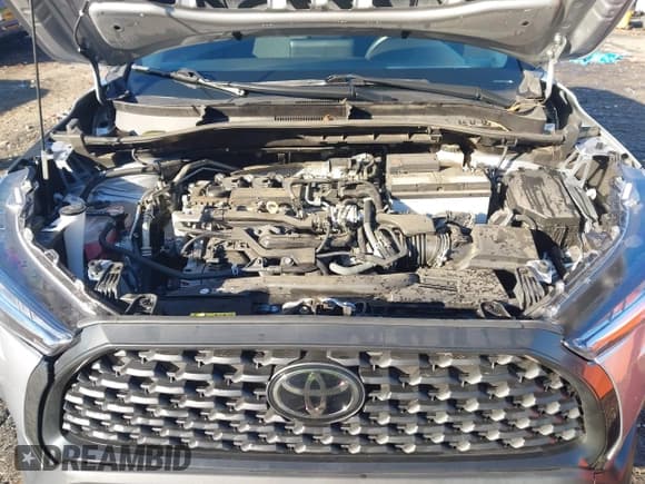 ✅ 2022 Toyota Corolla Cross LE • VIN: 7MUCAAAG6NV033994 • Lot: 43679795. Listed on IAAI with 65,659 mi. Free auction sales archive from the USA and detailed vehicle history report at DreamBid. Image 10.