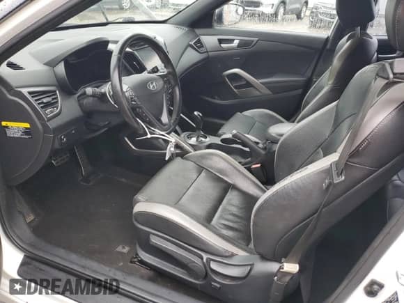 ✅ 2016 Hyundai Veloster Turbo • VIN: KMHTC6AE4GU298732 • Лот: 73544994. Размещён на Copart с пробегом 94 061 миль миль. Получите бесплатный доступ к архиву аукционных продаж из США и посмотрите подробный отчёт об истории автомобиля на DreamBid. Изображение 7.