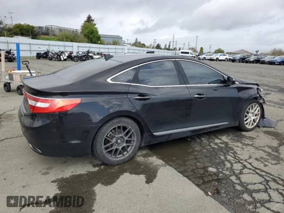 2013 Hyundai Azera z VIN KMHFH4JG0DA258021, wystawiony jako Copart lot #49187915 z przebiegiem 141 798 mil mil oraz Szkoda całkowita • Salvage title. Historia ofert i sprzedaży dostępna na DreamBid. Obrazek 3.