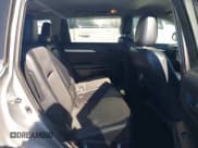 ✅ 2017 Toyota Highlander LE • VIN: 5TDZZRFH0HS217300 • Lot: 41418206. Wystawiony na IAAI z przebiegiem 158 022 mil. Bezpłatny archiwum sprzedaży aukcyjnych z USA i szczegółowy raport historii pojazdu na DreamBid. Zdjęcie 8.