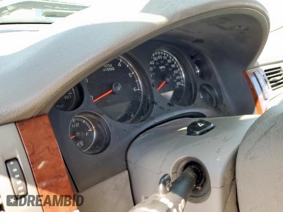 ✅ 2011 Chevrolet Silverado 1500 LTZ • VIN: 3GCPCTE01BG189062 • Лот: 84009225. Опубликован ранее на Copart с пробегом Не указан. Бесплатный доступ к архиву аукционных продаж из США и подробный отчёт об истории автомобиля на DreamBid. Изображение 9.