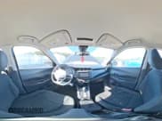 ✅ 2021 Nissan Kicks S • VIN: 3N1CP5BV0ML470247 • Lot: 82189935. Wystawiony na Copart z przebiegiem 86 778 mil. Bezpłatny archiwum sprzedaży aukcyjnych z USA i szczegółowy raport historii pojazdu na DreamBid. Zdjęcie 16.