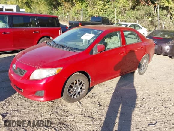 ✅ 2010 Toyota Corolla S • VIN: 1NXBU4EE1AZ170334 • Лот: 43531882. Опубликован ранее на IAAI с пробегом 272 275 миль. Бесплатный доступ к архиву аукционных продаж из США и подробный отчёт об истории автомобиля на DreamBid. Изображение 2.