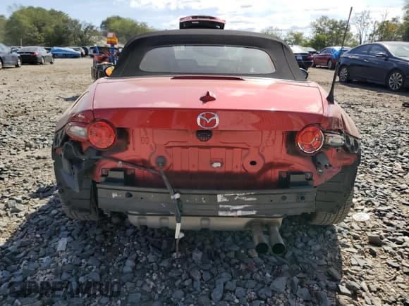 ✅ 2016 Mazda MX-5 Miata Grand Touring • VIN: JM1NDAD71G0100237 • Лот: 84656885. Опубликован ранее на Copart с пробегом 55 102 миль. Бесплатный доступ к архиву аукционных продаж из США и подробный отчёт об истории автомобиля на DreamBid. Изображение 6.