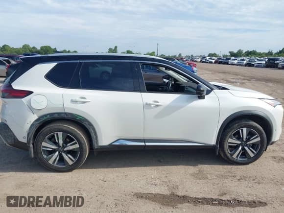 ✅ 2022 Nissan Rogue Platinum • VIN: JN8BT3DC6NW118729 • Лот: 42917934. Опубликован ранее на IAAI с пробегом 40 251 миль. Бесплатный доступ к архиву аукционных продаж из США и подробный отчёт об истории автомобиля на DreamBid. Изображение 13.