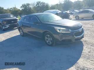 2015 Chevrolet Malibu LS z VIN 1G11A5SL2FF151426, wystawiony jako IAAI lot #43445584 z przebiegiem 113 382 mil mil oraz . Historia ofert i sprzedaży dostępna na DreamBid. Obrazek 1.