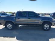 ✅ 2015 Toyota Tacoma PreRunner • VIN: 5TFJU4GN2FX074814 • Лот: 43569323. Опубликован ранее на IAAI с пробегом 132 065 миль. Бесплатный доступ к архиву аукционных продаж из США и подробный отчёт об истории автомобиля на DreamBid. Изображение 13.