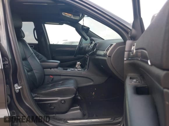 ✅ 2020 Jeep Grand Cherokee Limited • VIN: 1C4RJEBG4LC295201 • Lot: 42113482. Listed on IAAI with 116,721 mi. Free auction sales archive from the USA and detailed vehicle history report at DreamBid. Image 5.