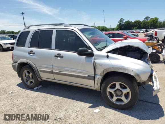 ✅ 2004 Suzuki Grand Vitara • VIN: 2S3TE62V446100708 • Lot: 57472595. Wystawiony na Copart z przebiegiem 195 151 mil. Bezpłatny archiwum sprzedaży aukcyjnych z USA i szczegółowy raport historii pojazdu na DreamBid. Zdjęcie 4.