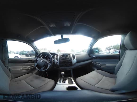 ✅ 2012 Toyota Tacoma • VIN: 5TFUU4EN9CX047850 • Lot: 42623528. Listed on IAAI with 307,053 mi. Free auction sales archive from the USA and detailed vehicle history report at DreamBid. Image 18.