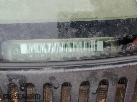 ✅ 2000 Chevrolet Suburban LT • VIN: 3GNGK26U0YG152261 • Лот: 54507745. Опубликован ранее на Copart с пробегом 210 531 миль. Бесплатный доступ к архиву аукционных продаж из США и подробный отчёт об истории автомобиля на DreamBid. Изображение 13.