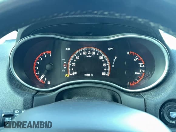 ✅ 2019 Dodge Durango Pursuit • VIN: 1C4RDJFG0KC858348 • Lot: 91935915. Wystawiony na Copart z przebiegiem 80 858 mil. Bezpłatny archiwum sprzedaży aukcyjnych z USA i szczegółowy raport historii pojazdu na DreamBid. Zdjęcie 8.