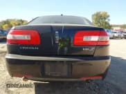 ✅ 2009 Lincoln MKZ • VIN: 3LNHM26T69R627895 • Lot: 43598746. Listed on IAAI with 218,104 mi. Free auction sales archive from the USA and detailed vehicle history report at DreamBid. Image 16.