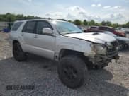 ✅ 2006 Toyota 4Runner SR5 • VIN: JTEZT14R060025837 • Lot: 62466925. Listed on Copart with 207,849 mi. Free auction sales archive from the USA and detailed vehicle history report at DreamBid. Image 4.