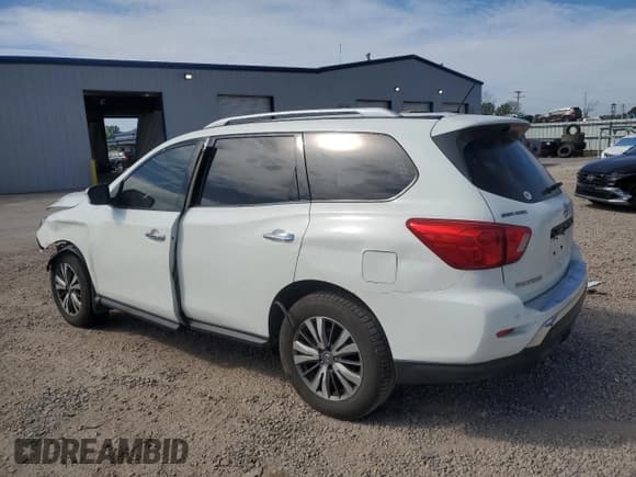 ✅ 2018 Nissan Pathfinder SV • VIN: 5N1DR2MM3JC658973 • Лот: 69213205. Опубликован ранее на Copart с пробегом 106 924 миль. Бесплатный доступ к архиву аукционных продаж из США и подробный отчёт об истории автомобиля на DreamBid. Изображение 2.