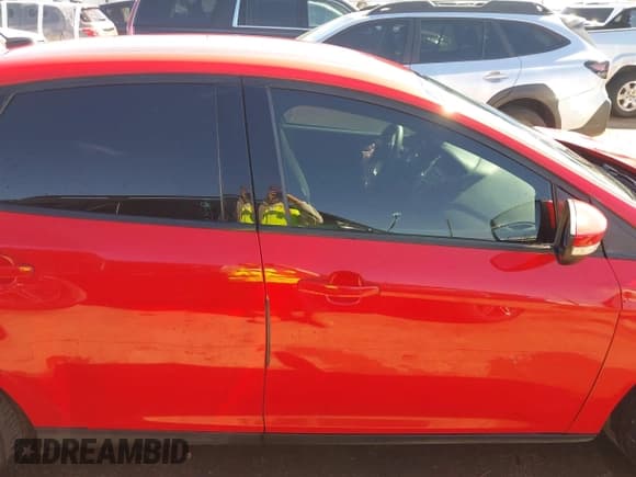 ✅ 2015 Ford Focus SE • VIN: 1FADP3F24FL283927 • Lot: 41755250. Listed on IAAI with Not provided. Free auction sales archive from the USA and detailed vehicle history report at DreamBid. Image 13.